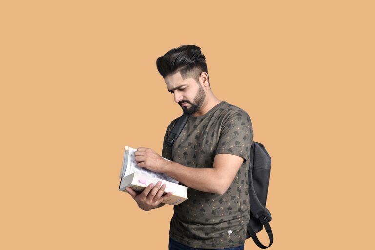 Universitas Pertahanan RI: Menjadi Pusat Pendidikan dan Penelitian Pertahanan Negara